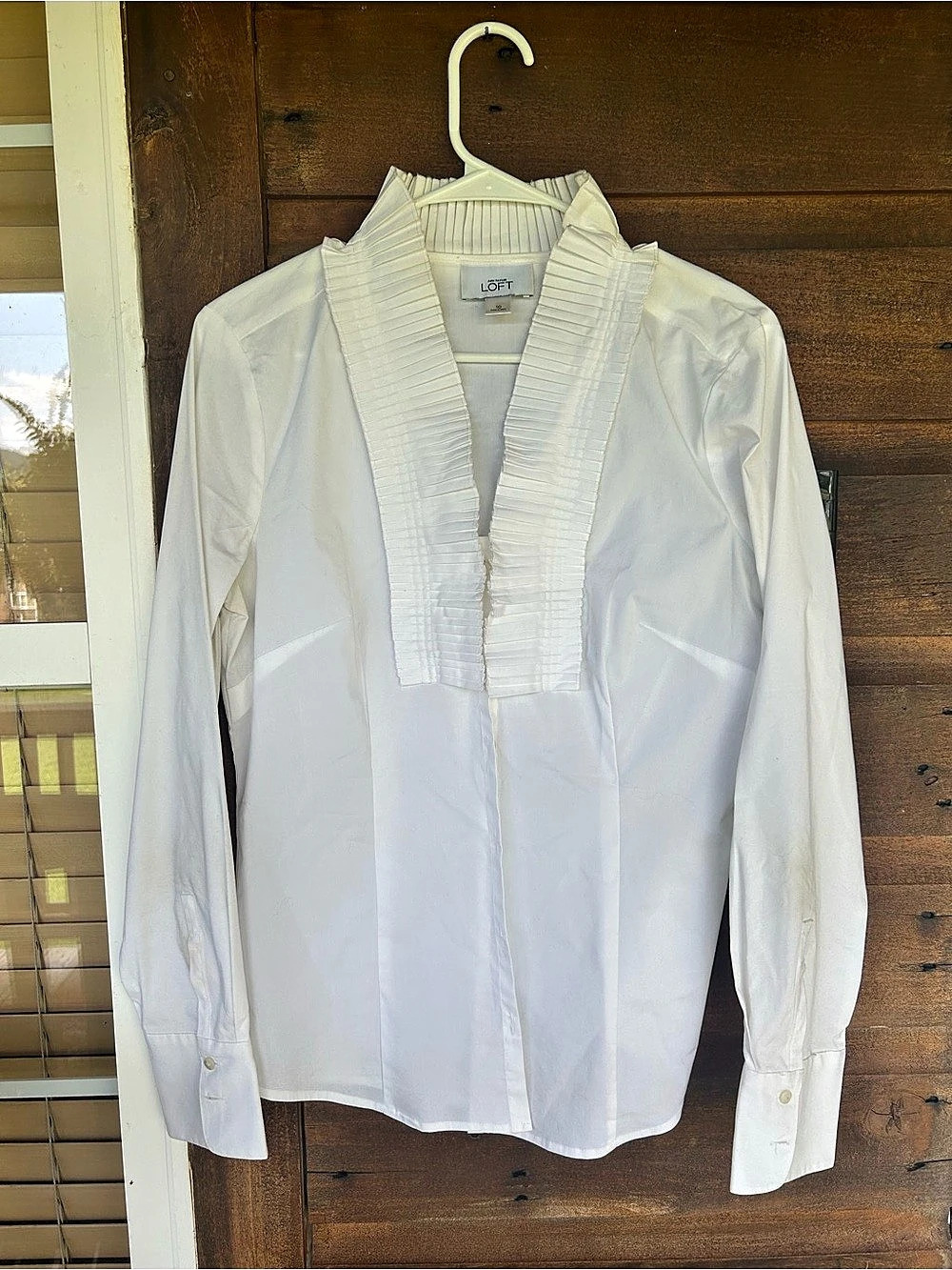 LOFT White Pleated Ruffle Tuxedo Front Blouse Size 10